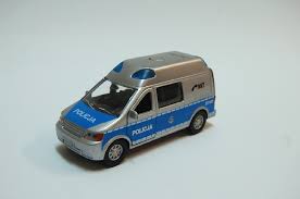 POLICJA Z DZWIĘKIEM (176)               